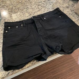 Madewell Black Shorts